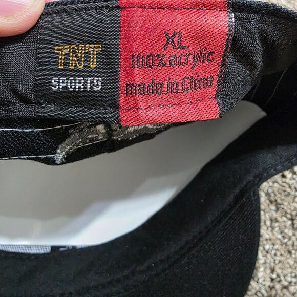 TNT Sports Texas Bull Pinstripe Fitted Hat XL Black Flat Brim NWT - Picture 7 of 9